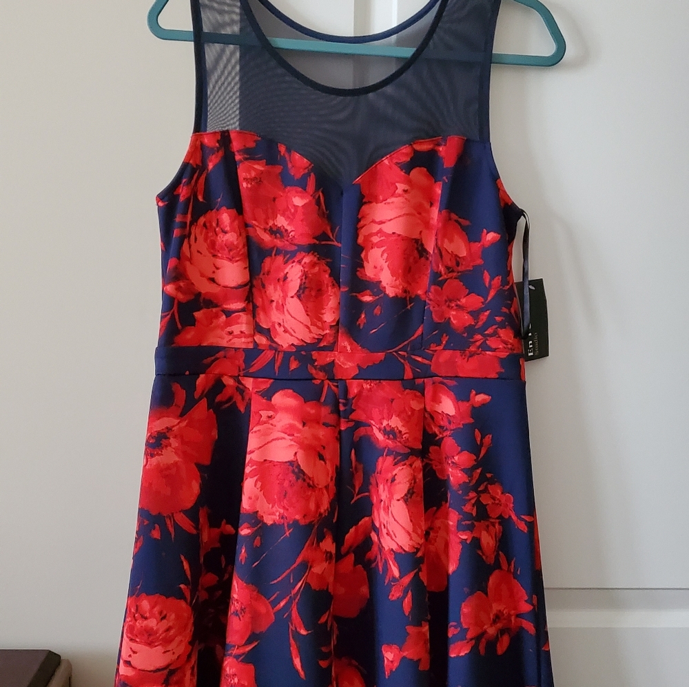 NWT Red/Navy Flowred Dress
